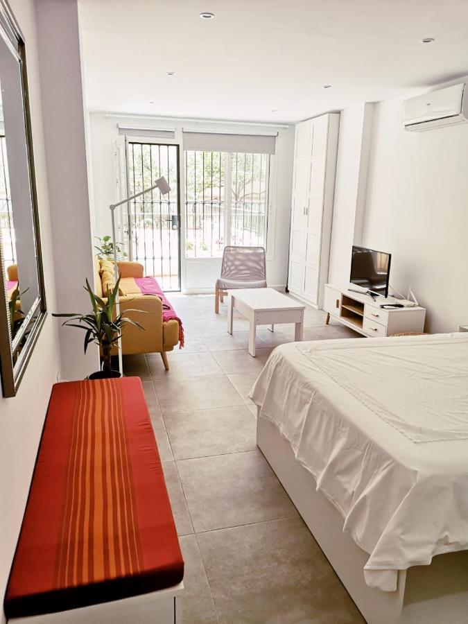 Luminoso Apartamento Cerca Del Centro Apartment Малага Екстериор снимка
